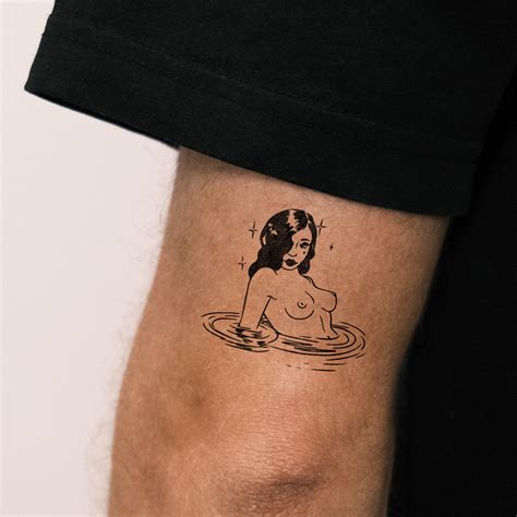 nudes tattoos